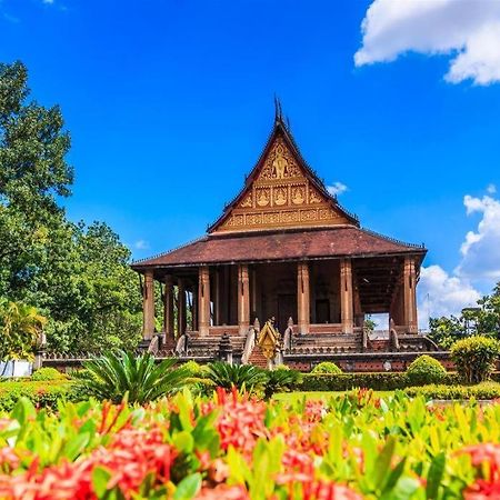 Lani'S House By The Ponds Hotel Vientiane Eksteriør billede