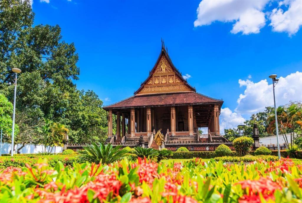 Lani'S House By The Ponds Hotel Vientiane Eksteriør billede