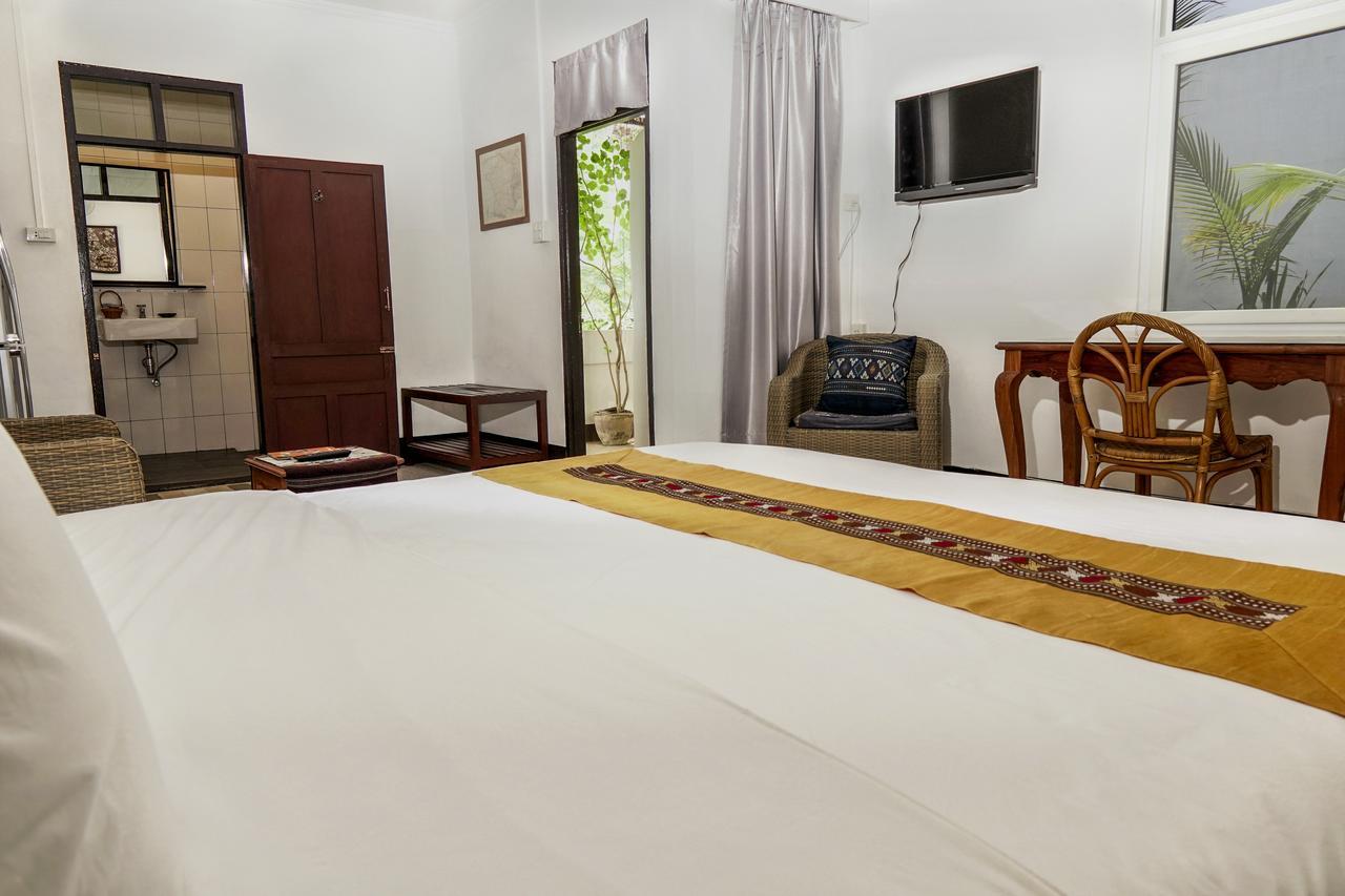 Lani'S House By The Ponds Hotel Vientiane Eksteriør billede