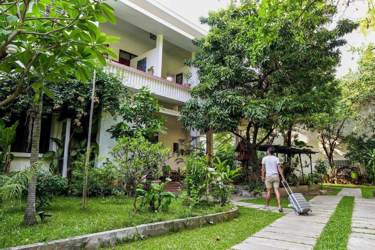 Lani'S House By The Ponds Hotel Vientiane Eksteriør billede
